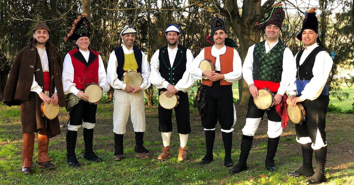 Cantareiros de Cantigas e Frores grupo musica tradicional