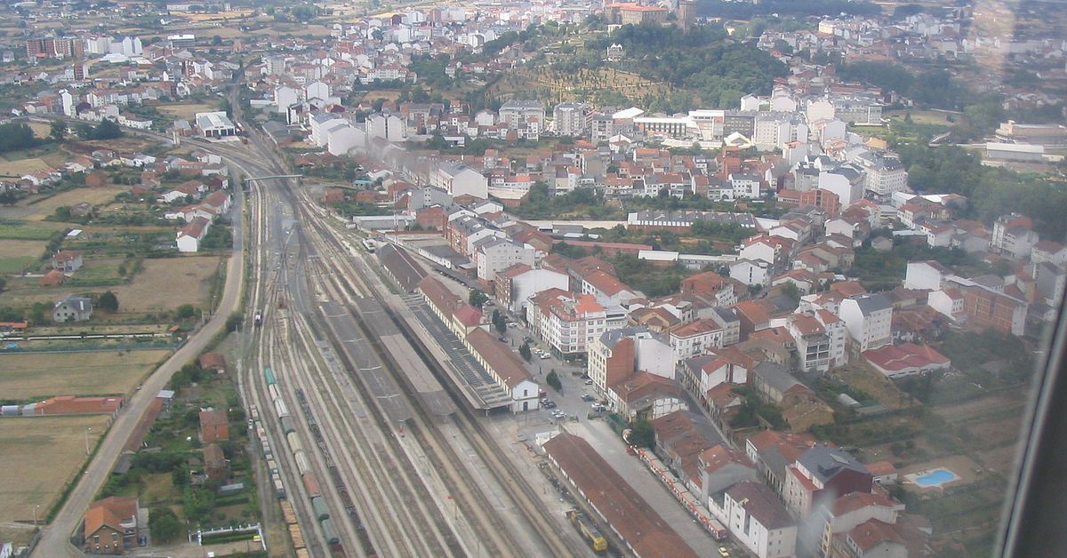 Estacion tren Monforte arriba