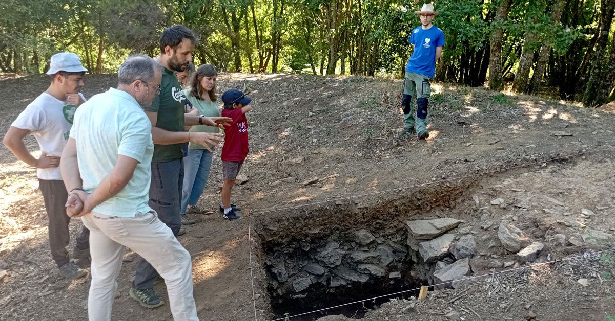 achado arqueolóxico A Pobra do Brollón