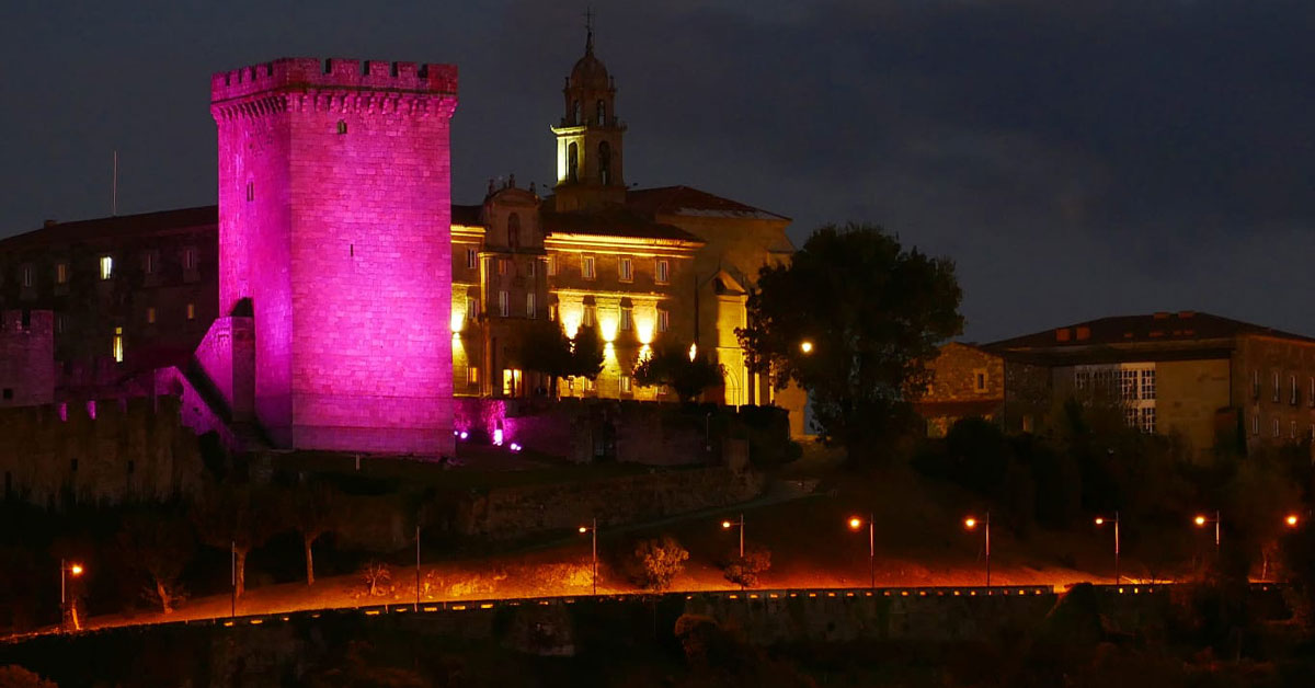 Torre Homenaxe rosa cancro mama Monforte