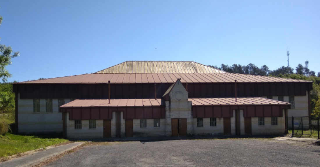 Pavillón Polideportivo Municipal de Bóveda