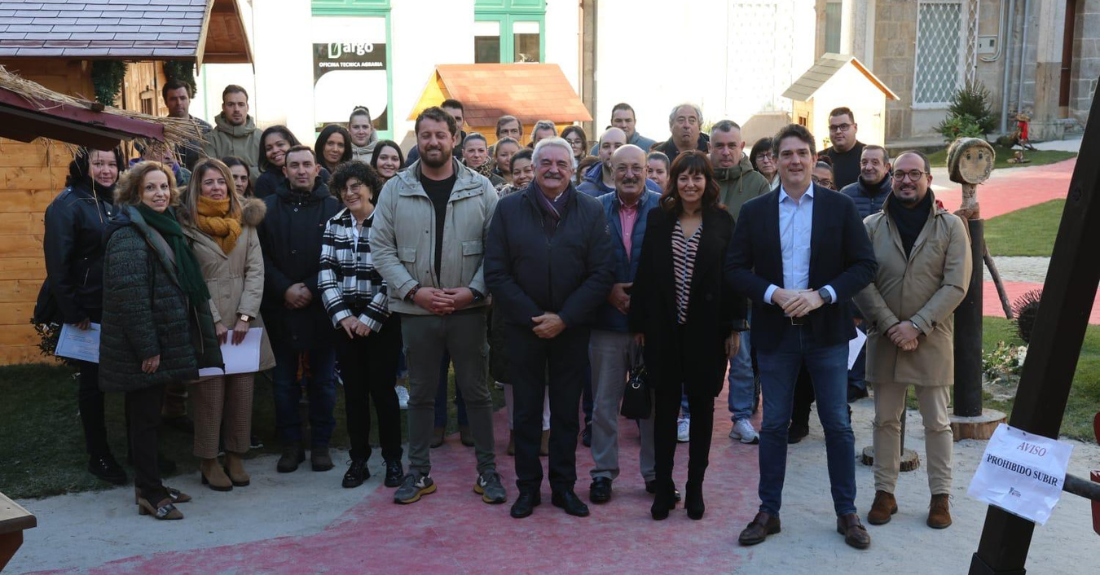 Entrega de diplomas do obradoiro dual de emprego Serra do Faro VIII