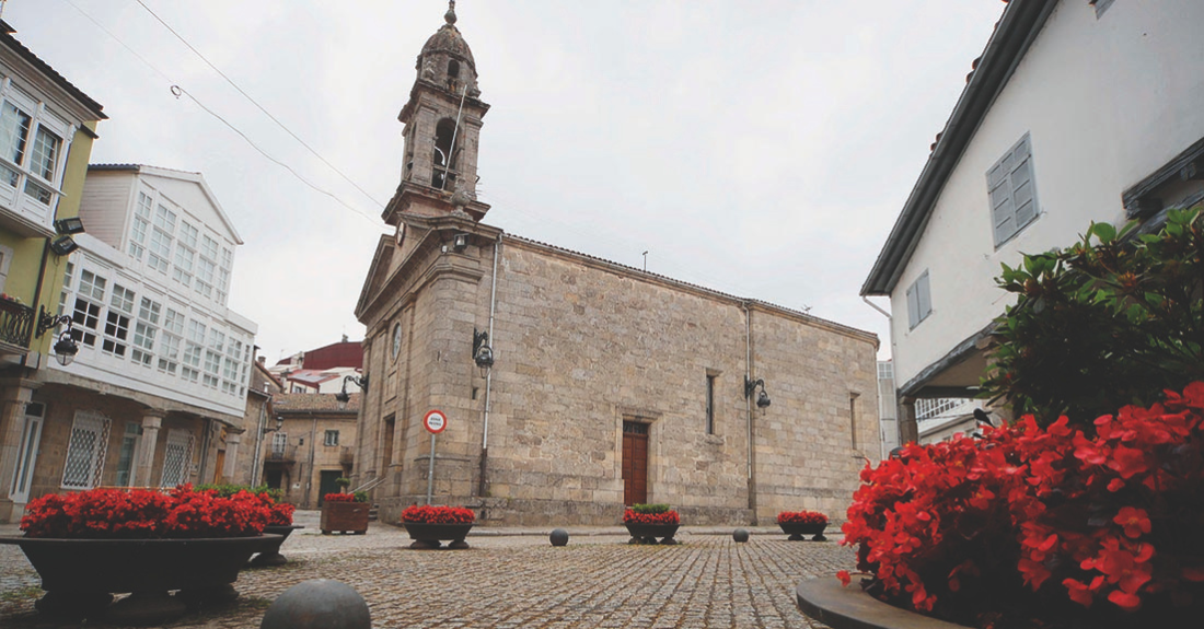 Casa de Lemos, igrexa vella, Praza do Mercado, Chantada