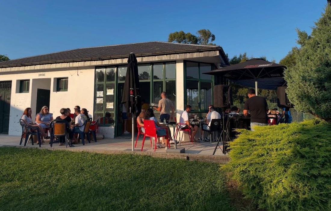 bar-piscinas-tabada