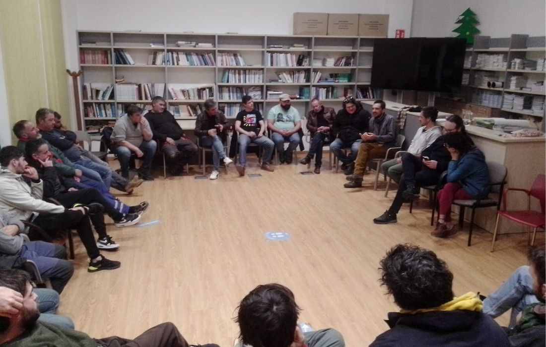 xornada-homes-25-n-panton