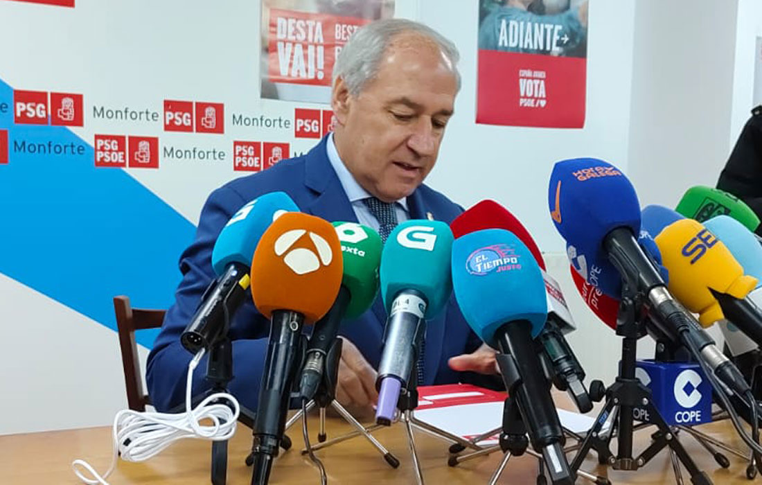 rolda-de-prensa-José-Tomé-dimisión