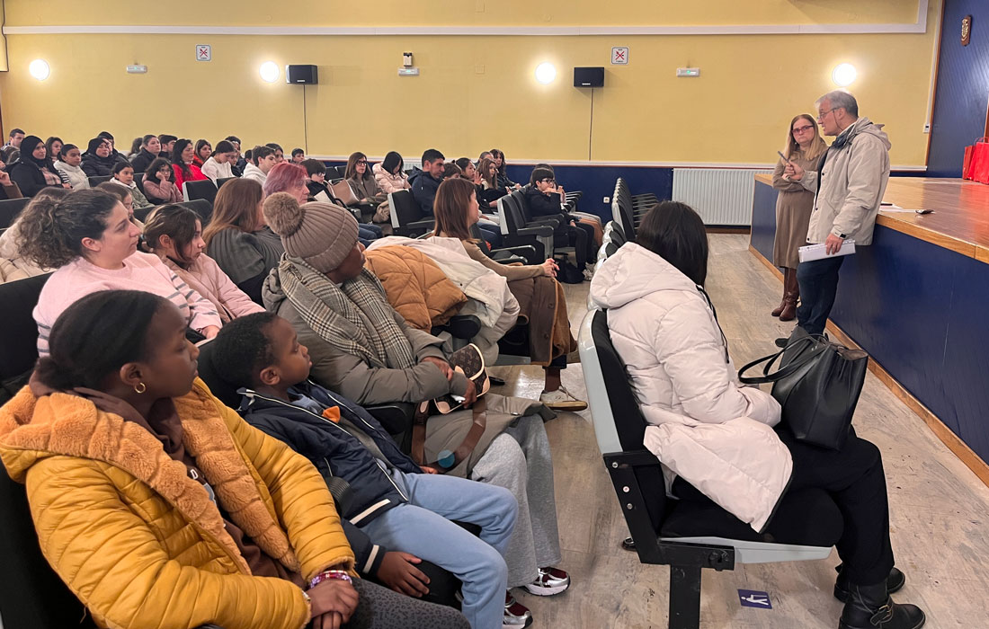 Reunión-familias-Monforte-Reis-26