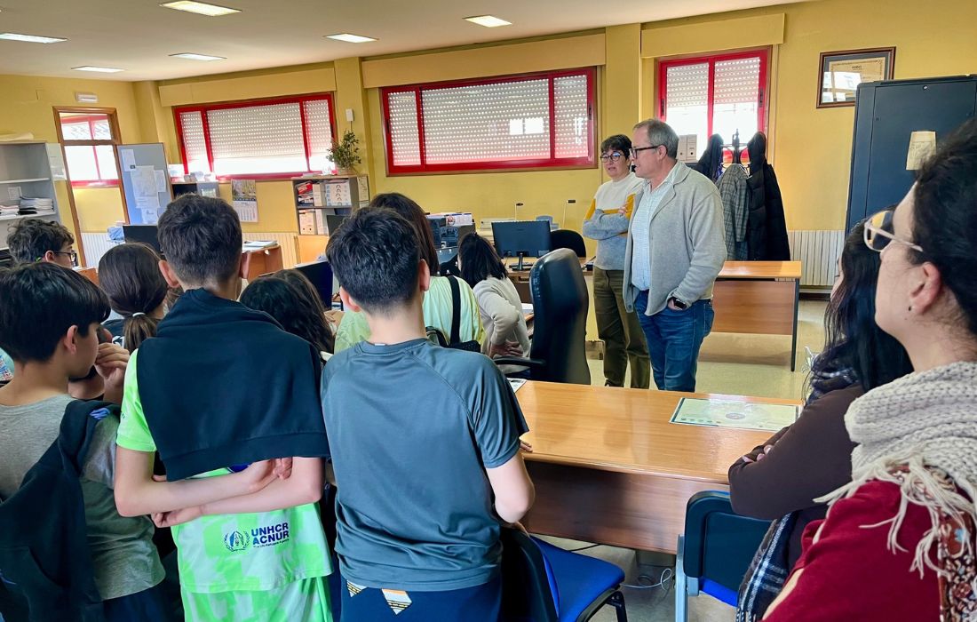 alumnado-brollon-visita-concello