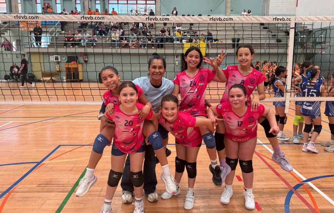 equipo-benxamin-club-voleibol-ribeira-sacra