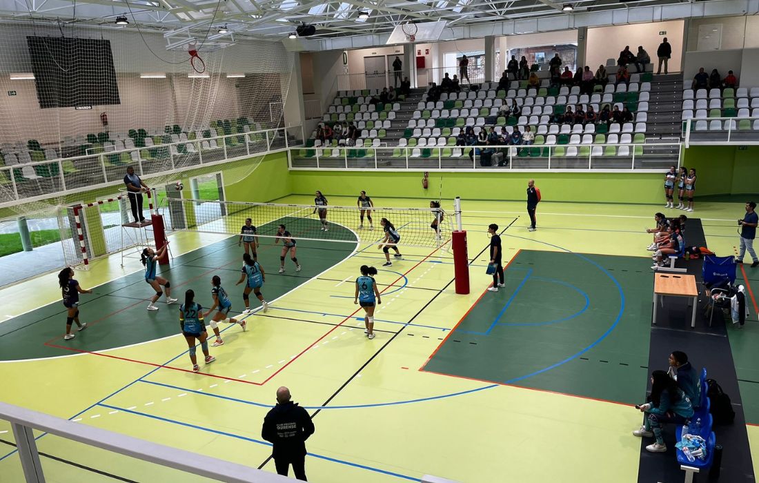 interior-pavillon-a-pinguela-voleibol-monforte