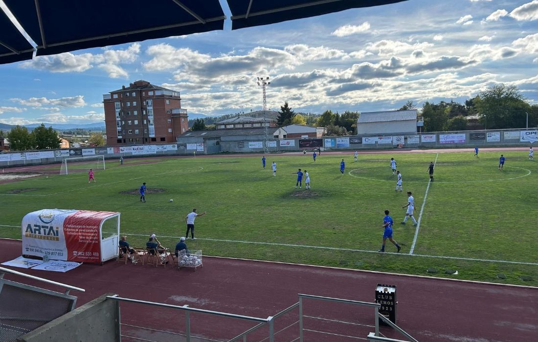 campo de fútbol A Pinguela Monforte