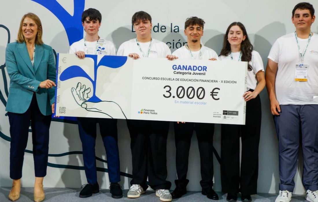 ies-rio-cabe-premio-educacion-financieira