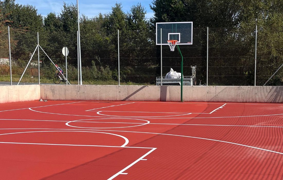 nova-pista-baloncesto-tapada-de-bouzas-pereiro-de-aguiar