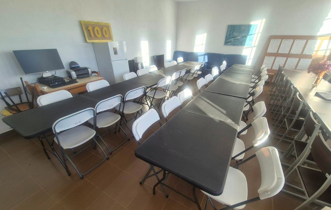 novo-mobiliario-local-social-peites