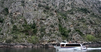 ribeira sacra catamaran