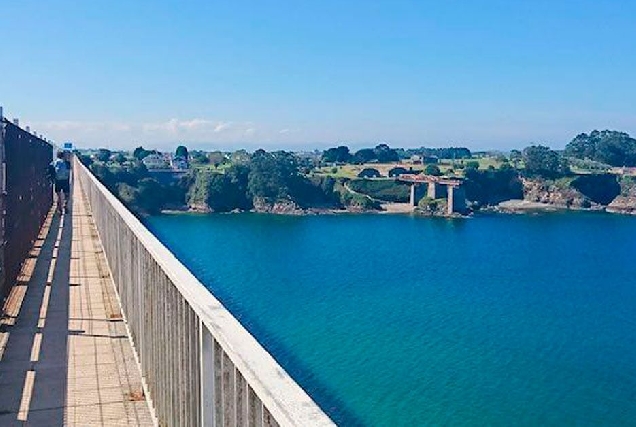 ponte dos santos ribadeo peregrinos