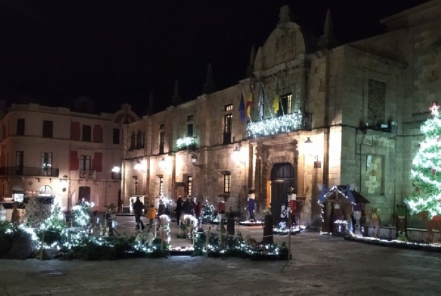 Lourenza Nadal decoracion 2021 praza Conde Santo (3)