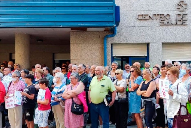 Ribadeo manifestacion centro saude 2022