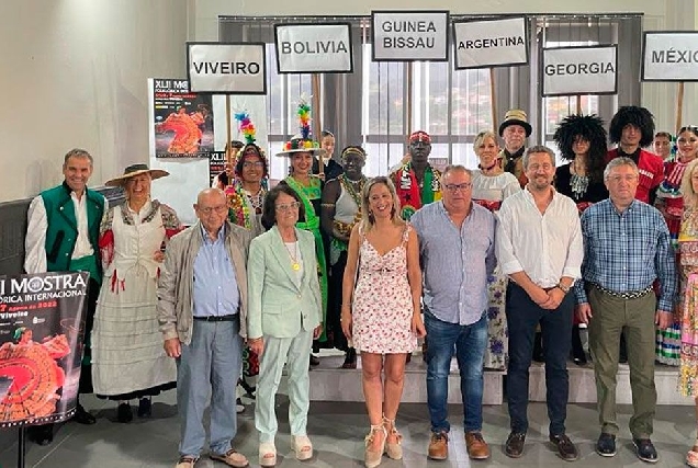 Viveiro 42 MOSTRA FOLCLuRICA INTERNACIONAL