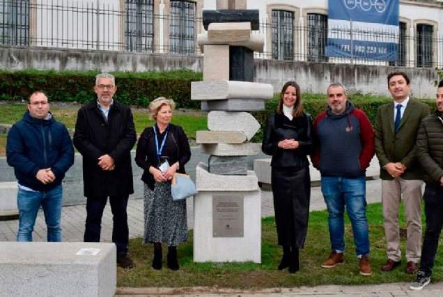 Escultura docente