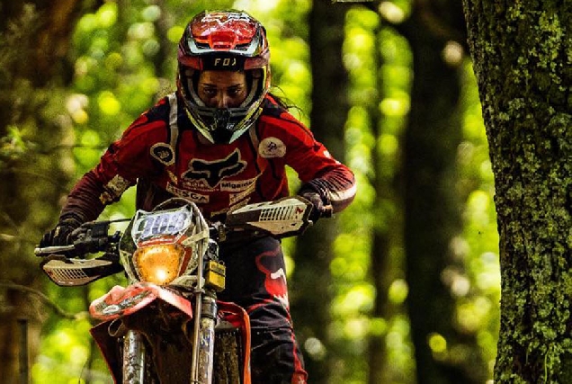 Elena Lopez enduro Sarria