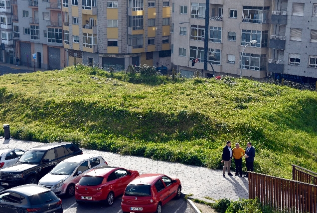 Comesaña_Menor_terreos_centro_saúde_Mariñamansa