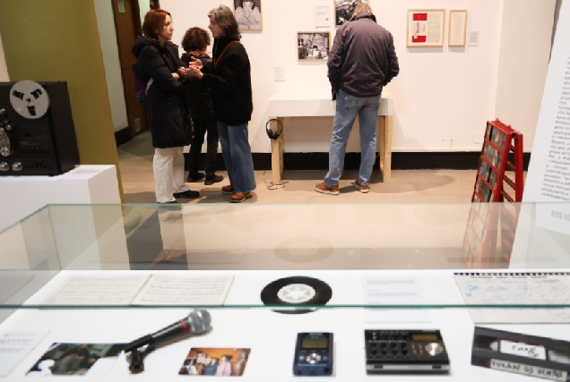 Imaxe da exposición do grupo musical 'Fuxan os Ventos' na Coruña