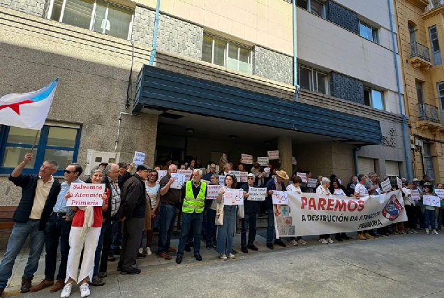 pediatria_ribadeo_protesta