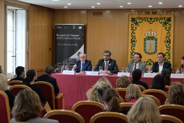 Imaxe do acto de clausura da Escola de Verán do Ministerio Fiscal no Pazo de Mariñán