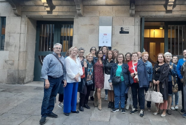 Veciños e veciñas de Amoeiro nunha visita a Santiago de Compostela