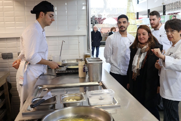 estudantes-de-hostalería-do-IES-Sanxillao--Lugo-showcooking